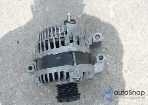 2015 Chrysler 200 Limited z USA, uszkodzony, nr VIN 1C3CCCAB8FN555591